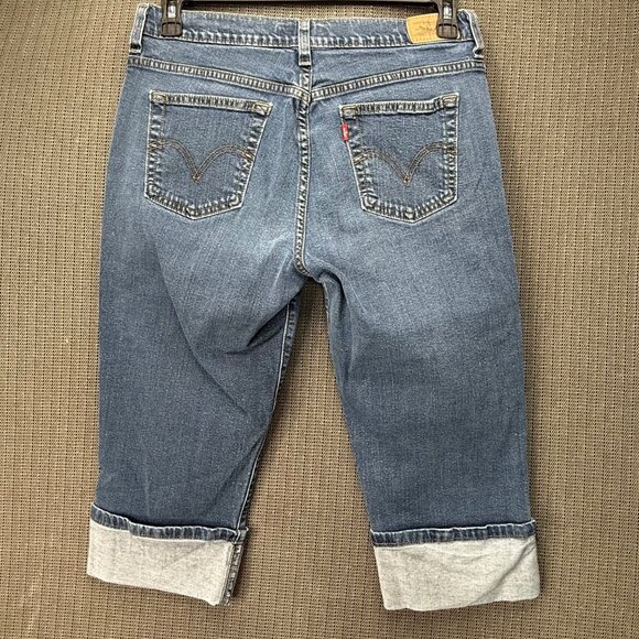 Levis 515 Womens Size 12 Blue Denim Capri Jeans Mid-Rise Stretch Cuffed Hem - Picture 2 of 11